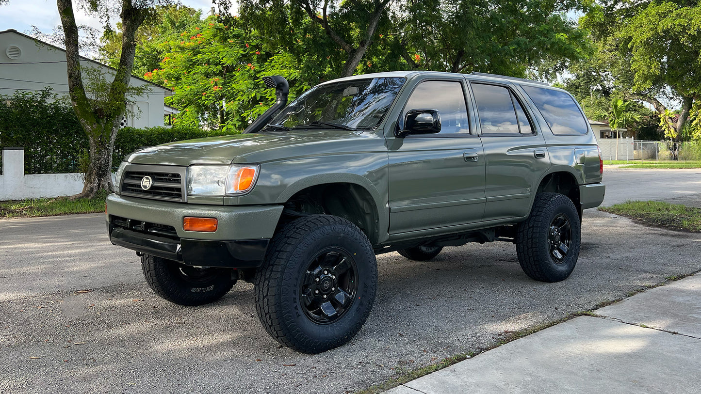 Toyota 4runner - SR5 4x4