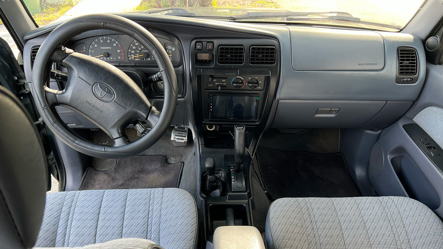 Toyota 4runner - SR5 4x4